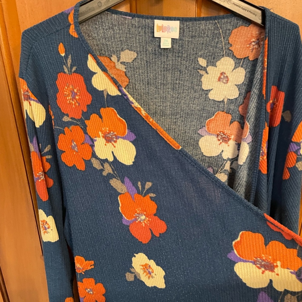 LuLaRoe Nanette Sweater